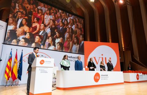 noticia-graduacion-viu-2025-2