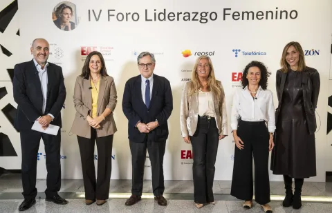 EAE- PREMIOS- MUJER2025