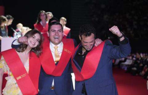 GRADUACION EAE
