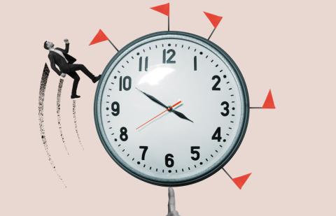 Hombre corriendo por reloj collage