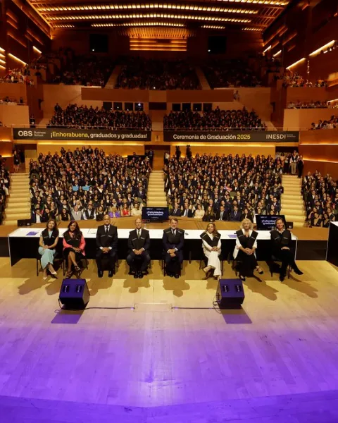noticia-graduacion-obs-inesdi-2025-1