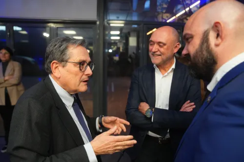 noticia-II-foro-la-razon-ia-2025-3